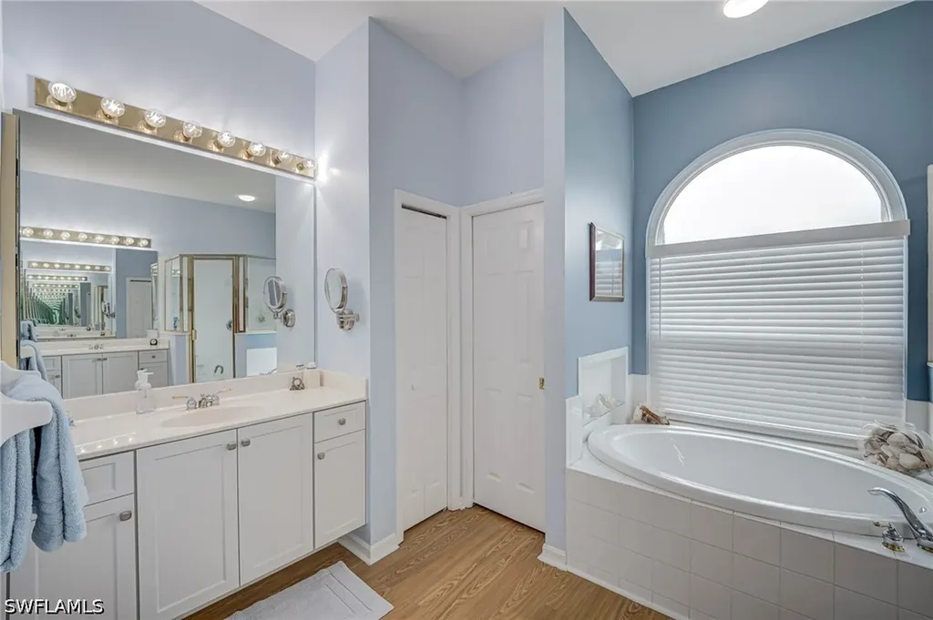 11086 Lakeland Circle Fort Myers FL 33913