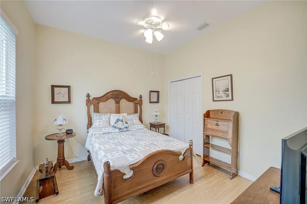 11086 Lakeland Circle Fort Myers FL 33913
