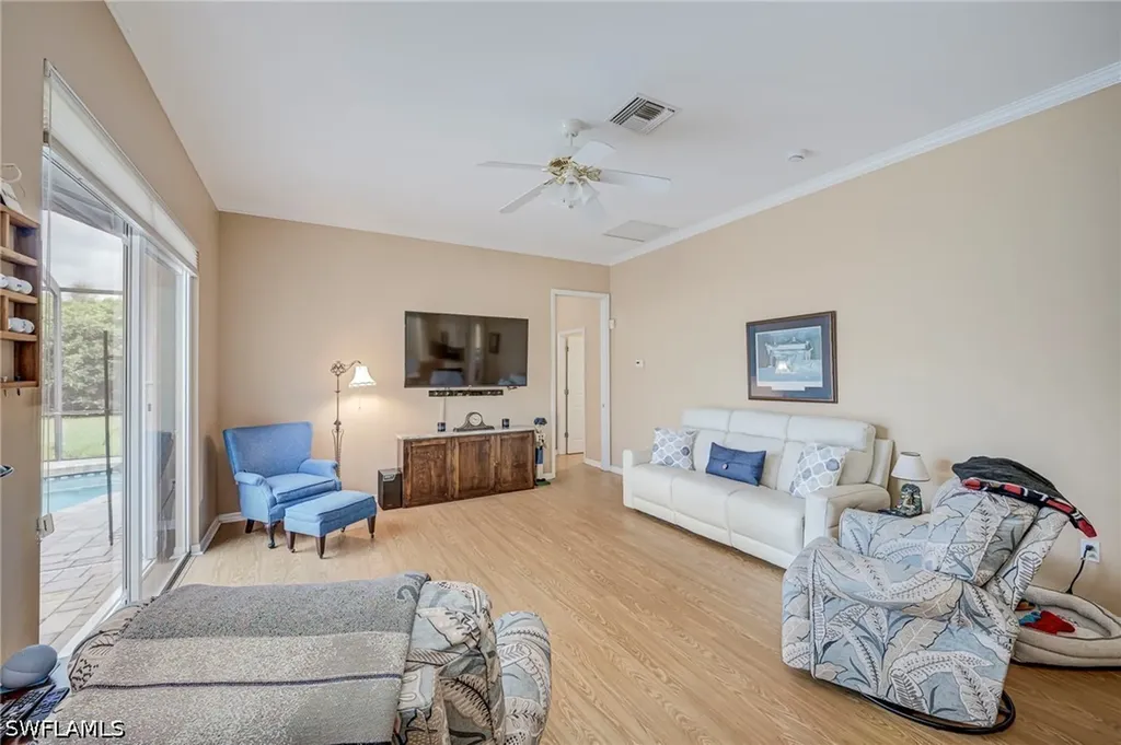 11086 Lakeland Circle Fort Myers FL 33913