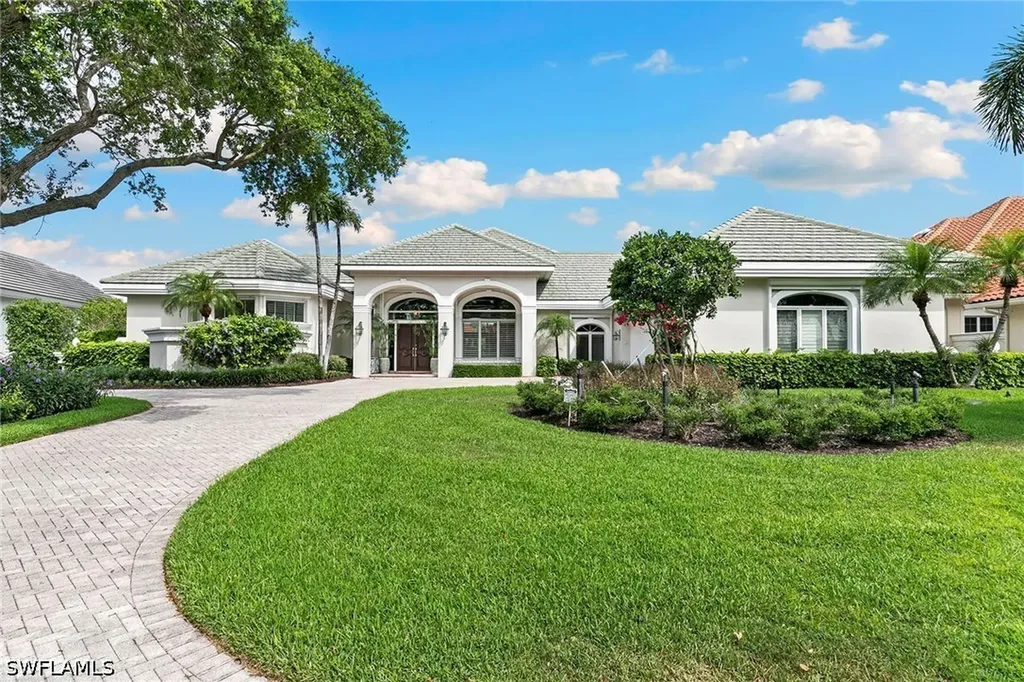 6991 Greentree Drive Naples FL 34108
