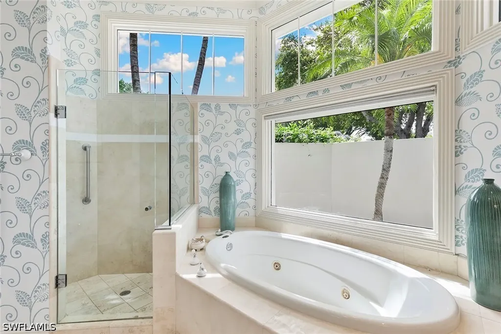 6991 Greentree Drive Naples FL 34108