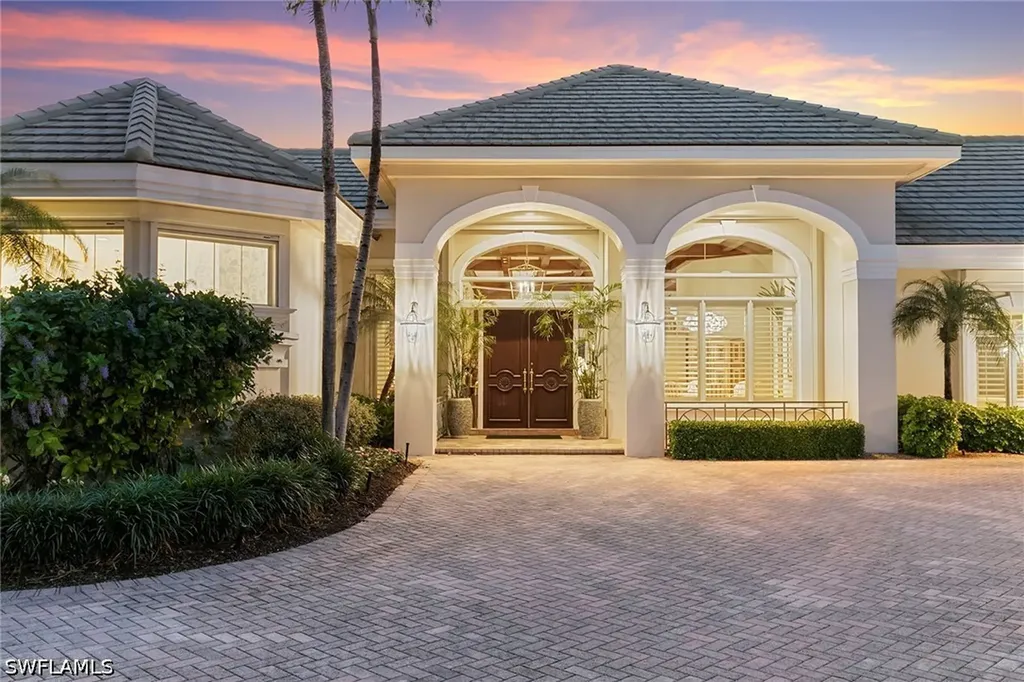 6991 Greentree Drive Naples FL 34108