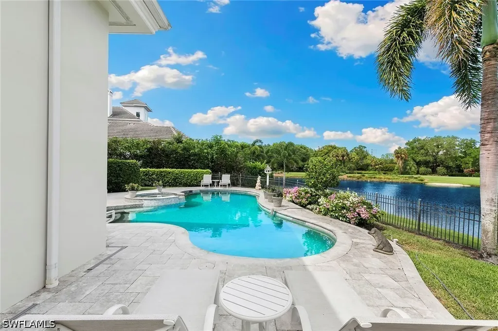 6991 Greentree Drive Naples FL 34108