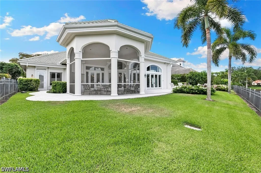 6991 Greentree Drive Naples FL 34108