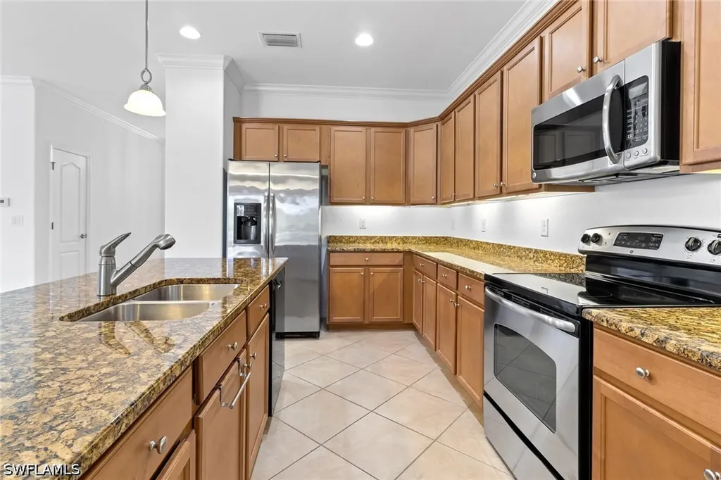7959 Princeton Drive Naples FL 34104