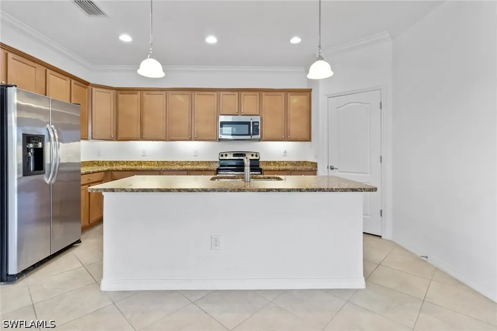 7959 Princeton Drive Naples FL 34104