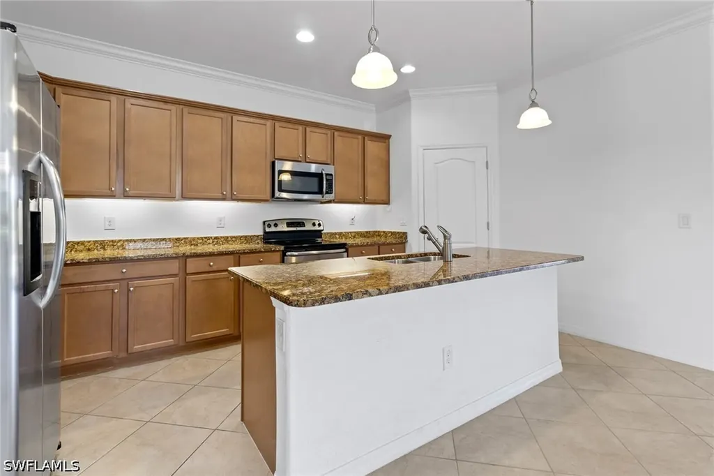 7959 Princeton Drive Naples FL 34104