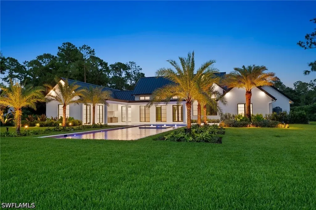 191 29th Street SW Naples FL 34117