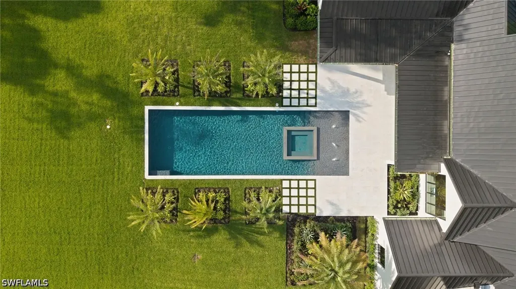 191 29th Street SW Naples FL 34117