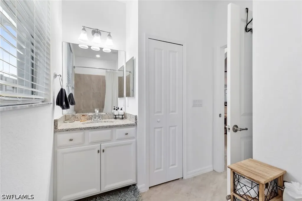 2516 Kona Way Naples FL 34120