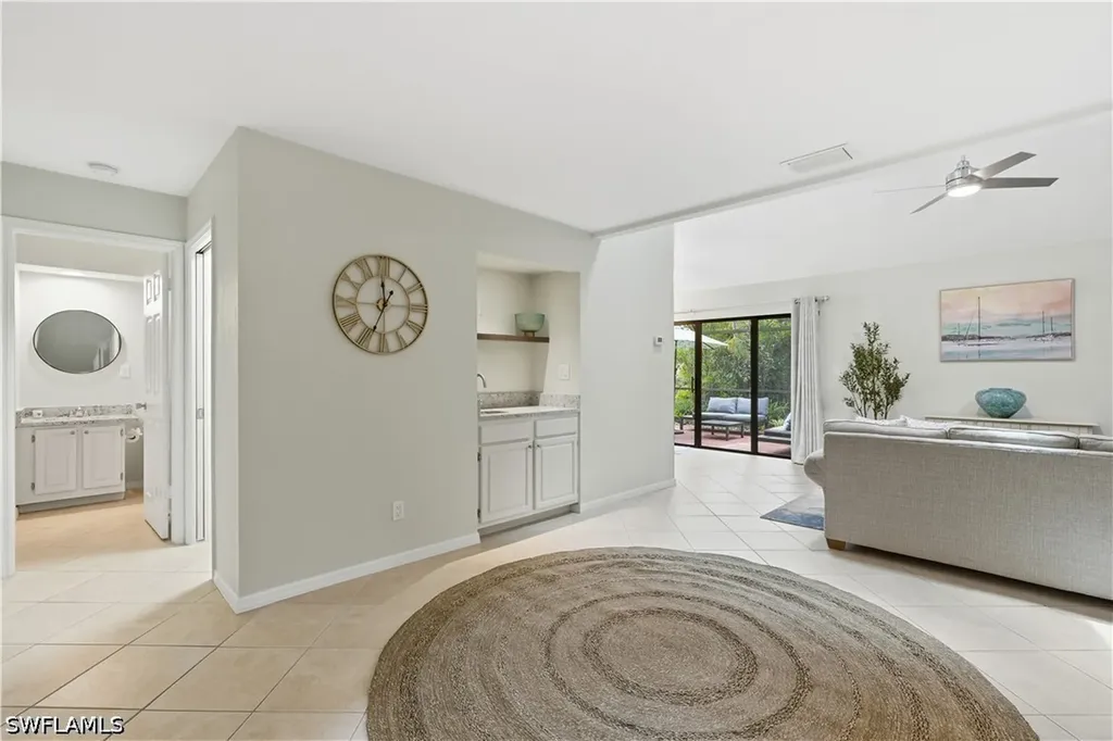 1281 Solana Road Naples FL 34103