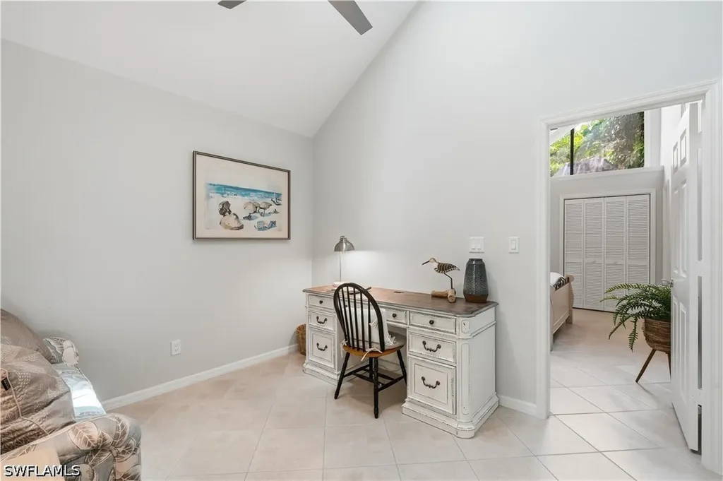 1281 Solana Road Naples FL 34103