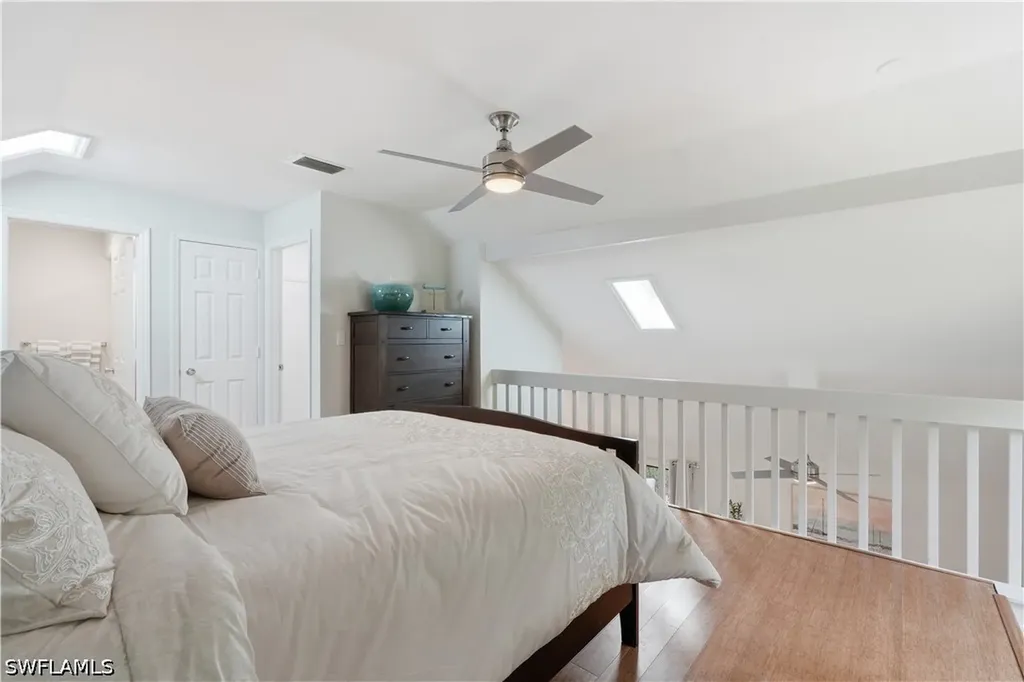 1281 Solana Road Naples FL 34103