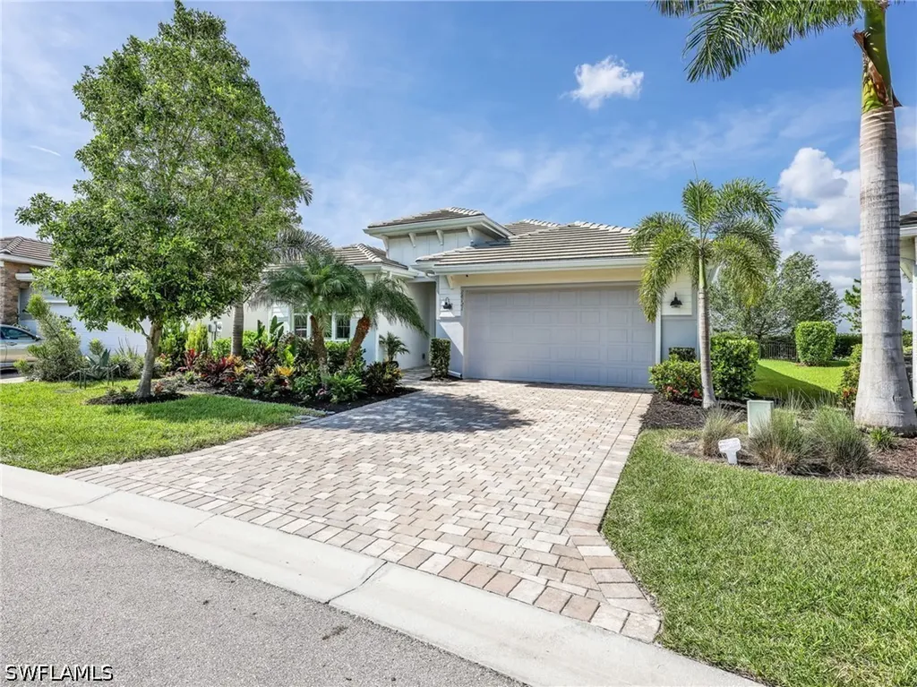 28121 Seasons Tide Avenue Bonita Springs FL 34135