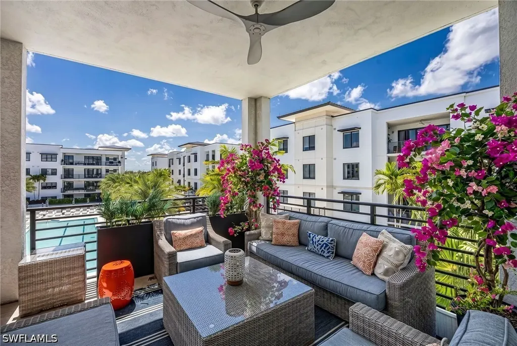 1115 Central Avenue Naples FL 34102