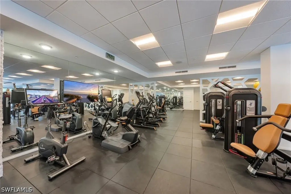 1115 Central Avenue Naples FL 34102