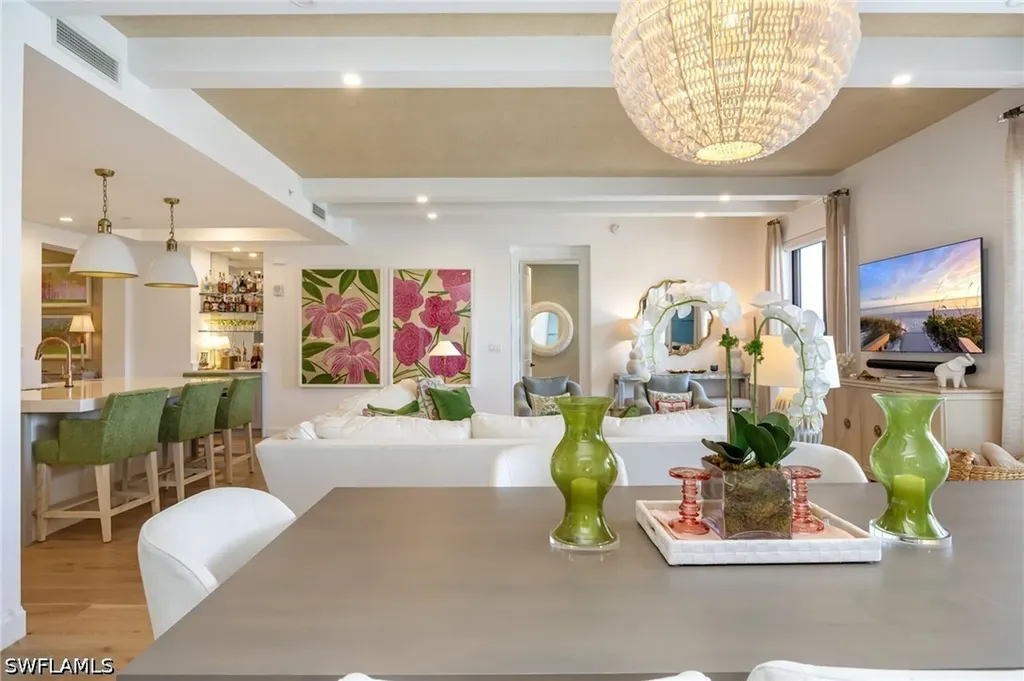 1115 Central Avenue Naples FL 34102