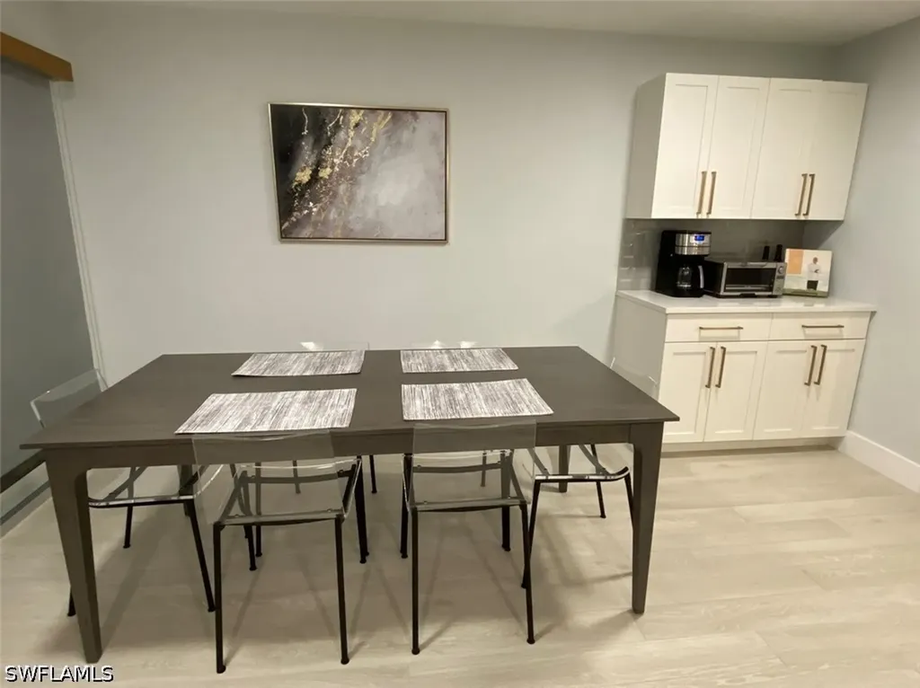 1222 Gordon Drive Naples FL 34102