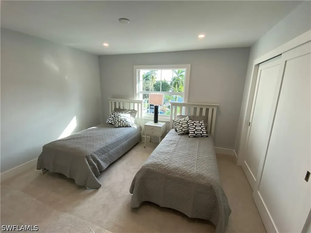 1222 Gordon Drive Naples FL 34102