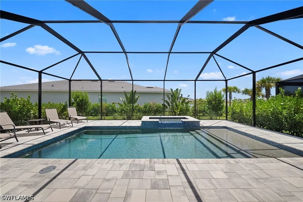 9088 Wisteria Way Naples FL 34114