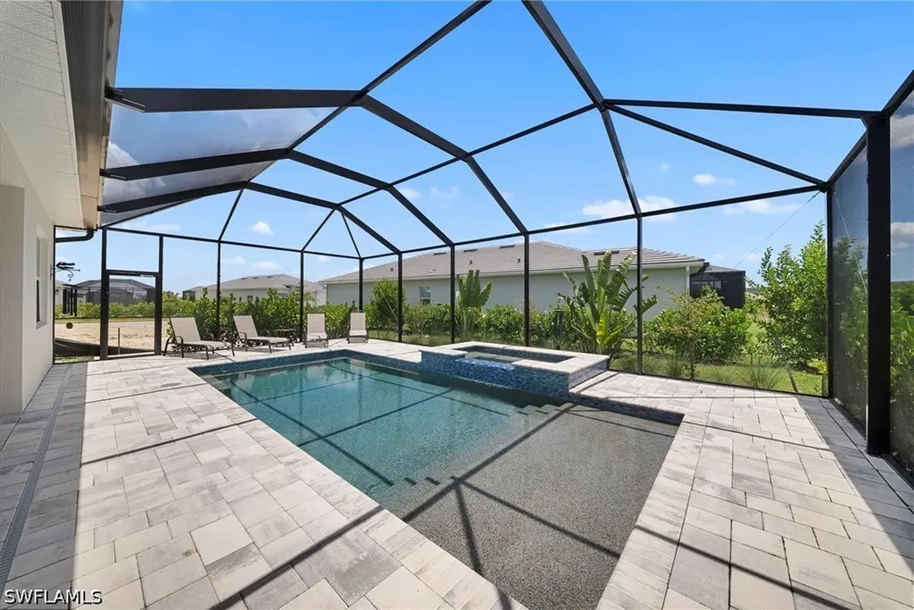 9088 Wisteria Way Naples FL 34114