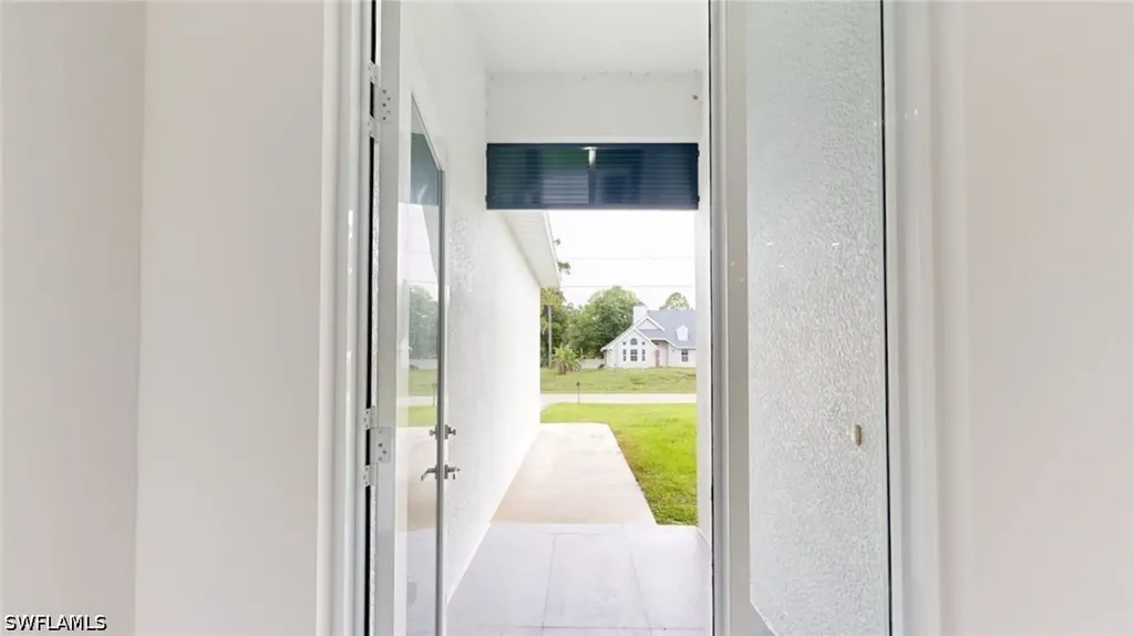 6048 Stratton Road Fort Myers FL 33905