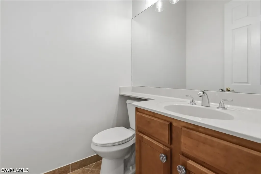 2009 Isla De Palma Circle Naples FL 34119
