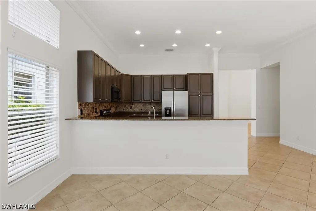2009 Isla De Palma Circle Naples FL 34119
