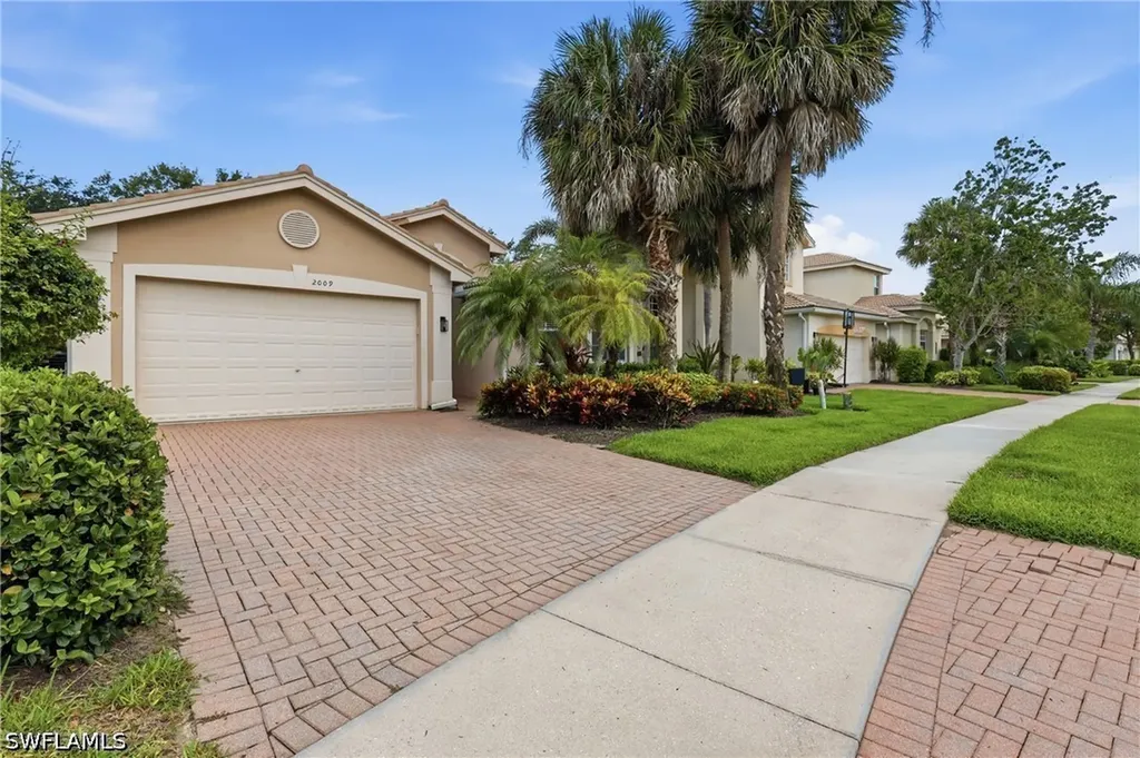 2009 Isla De Palma Circle Naples FL 34119