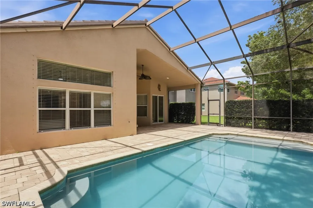 2009 Isla De Palma Circle Naples FL 34119