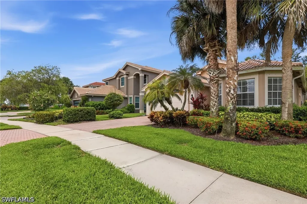 2009 Isla De Palma Circle Naples FL 34119