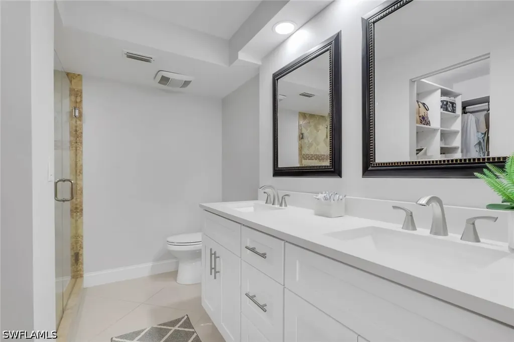 9580 Victoria Lane Naples FL 34109