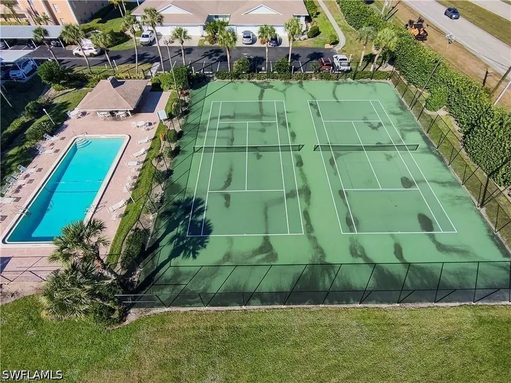 9580 Victoria Lane Naples FL 34109