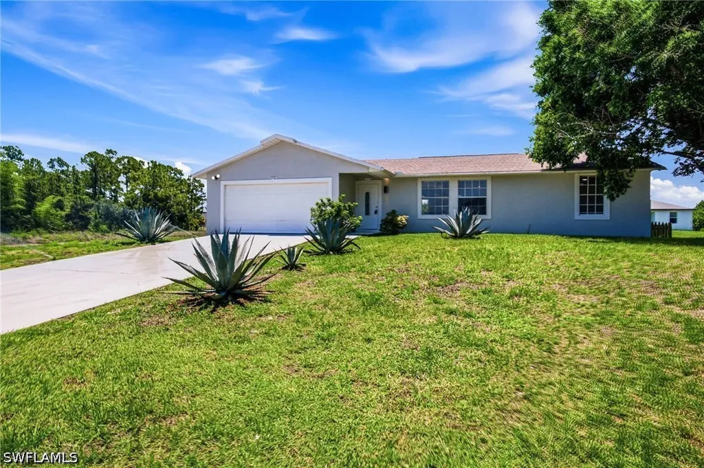 Lehigh Acres FL 33976