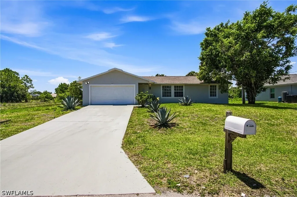 Lehigh Acres FL 33976
