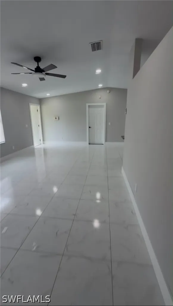 Lee FL 33976