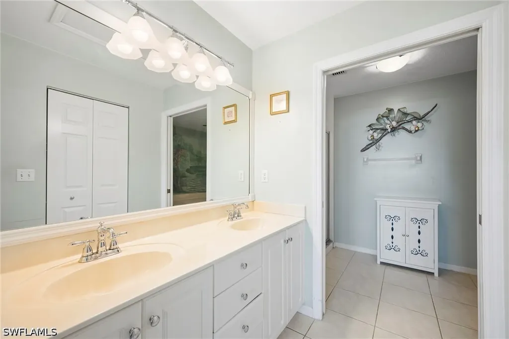 4240 Pensacola Avenue Estero FL 33928