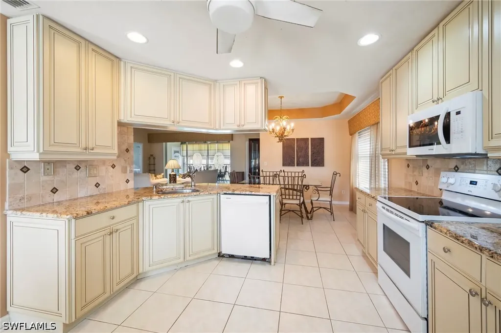 4240 Pensacola Avenue Estero FL 33928