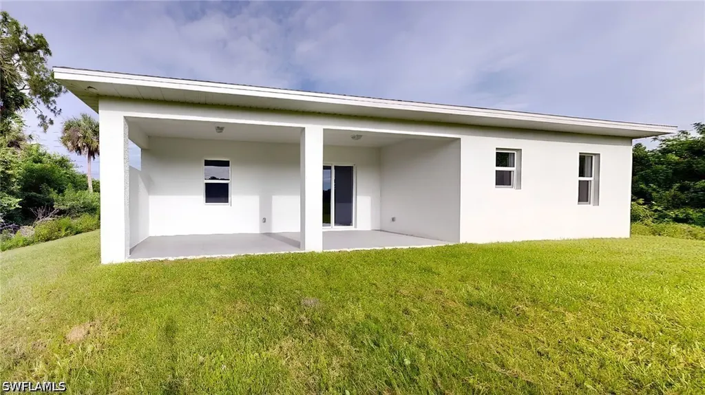 6108 Stratton Road Fort Myers FL 33905