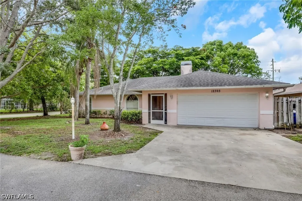 Bonita Springs FL, 12393 Londonderry Lane