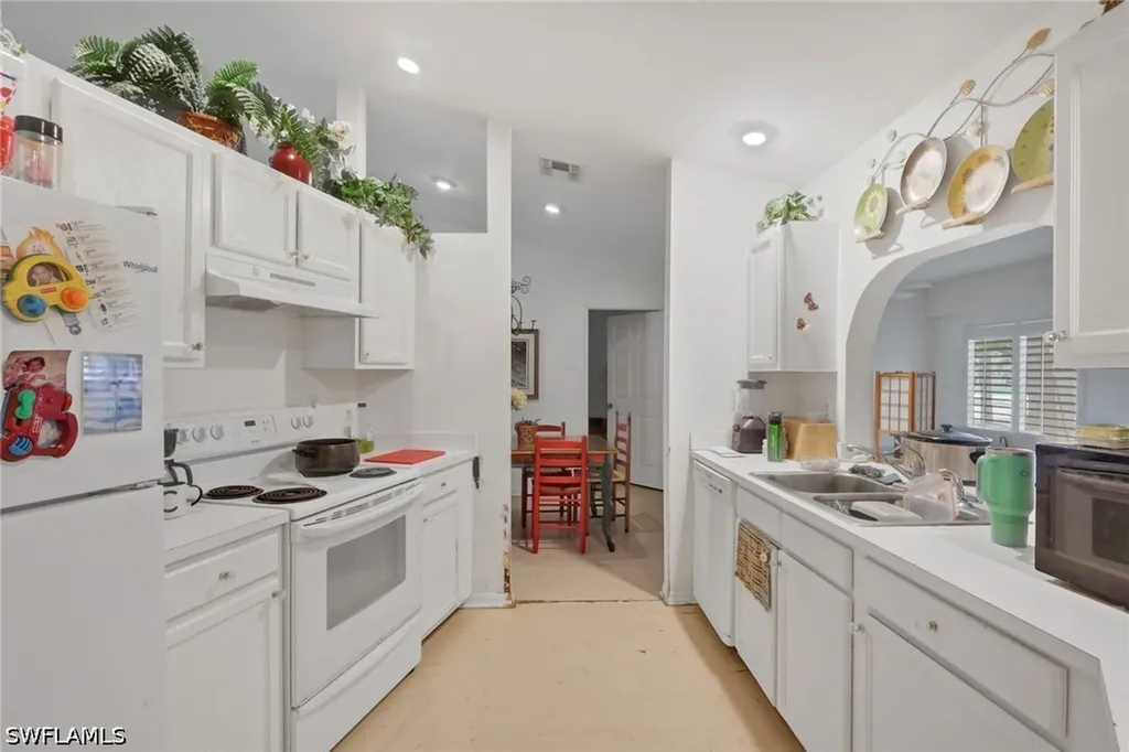 12393 Londonderry Lane Bonita Springs FL 34135