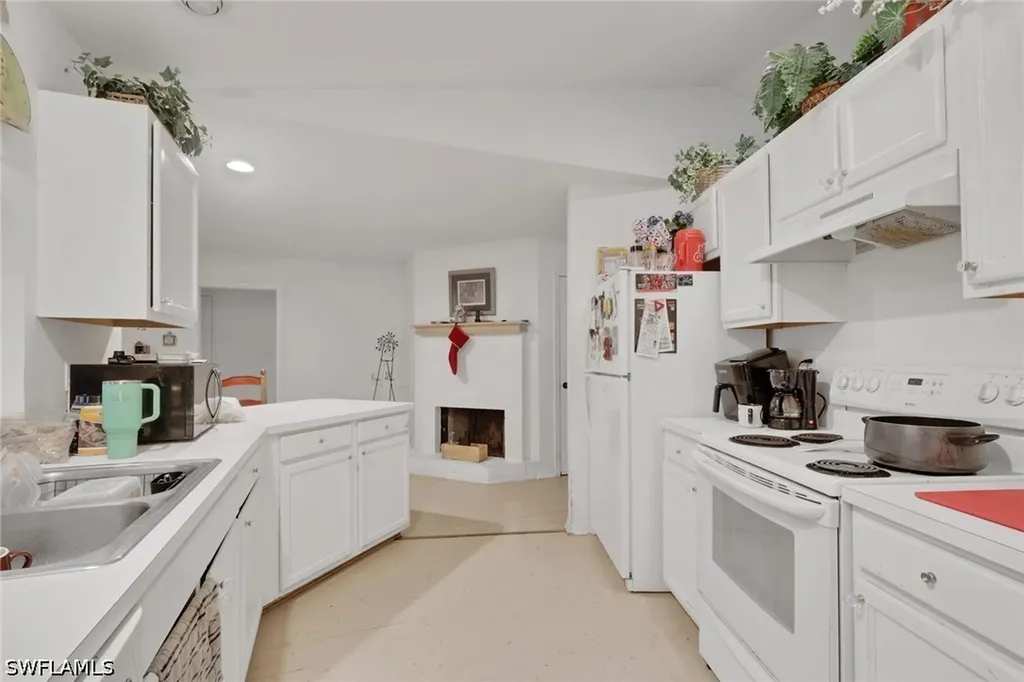 12393 Londonderry Lane Bonita Springs FL 34135