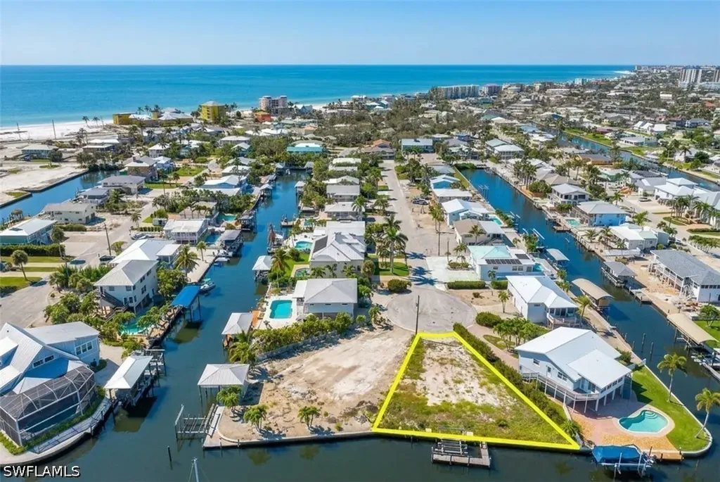 20 Avenida Carita Fort Myers Beach FL 33931