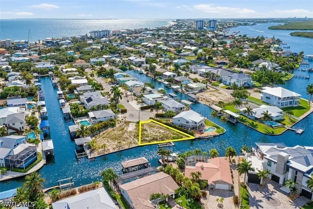 20 Avenida Carita Fort Myers Beach FL 33931