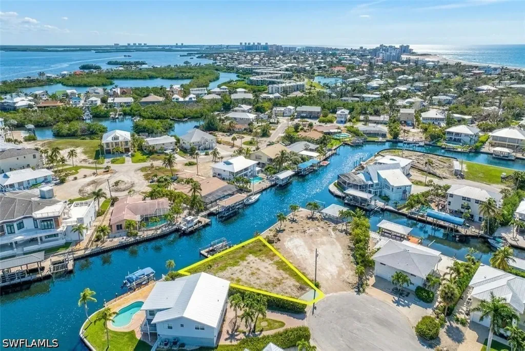 20 Avenida Carita Fort Myers Beach FL 33931