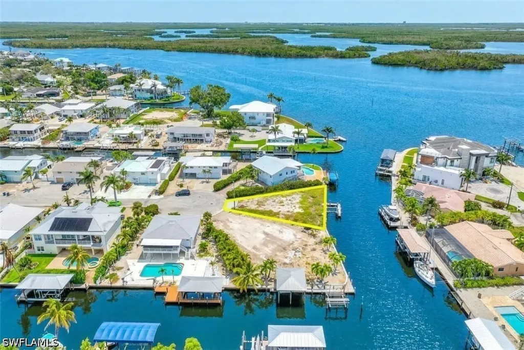 20 Avenida Carita Fort Myers Beach FL 33931
