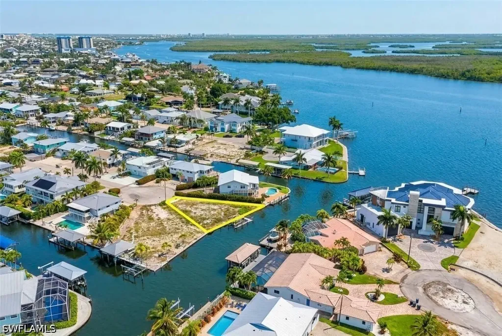 20 Avenida Carita Fort Myers Beach FL 33931
