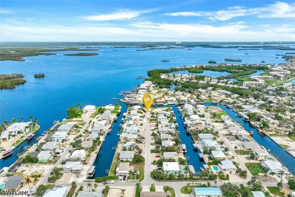 20 Avenida Carita Fort Myers Beach FL 33931