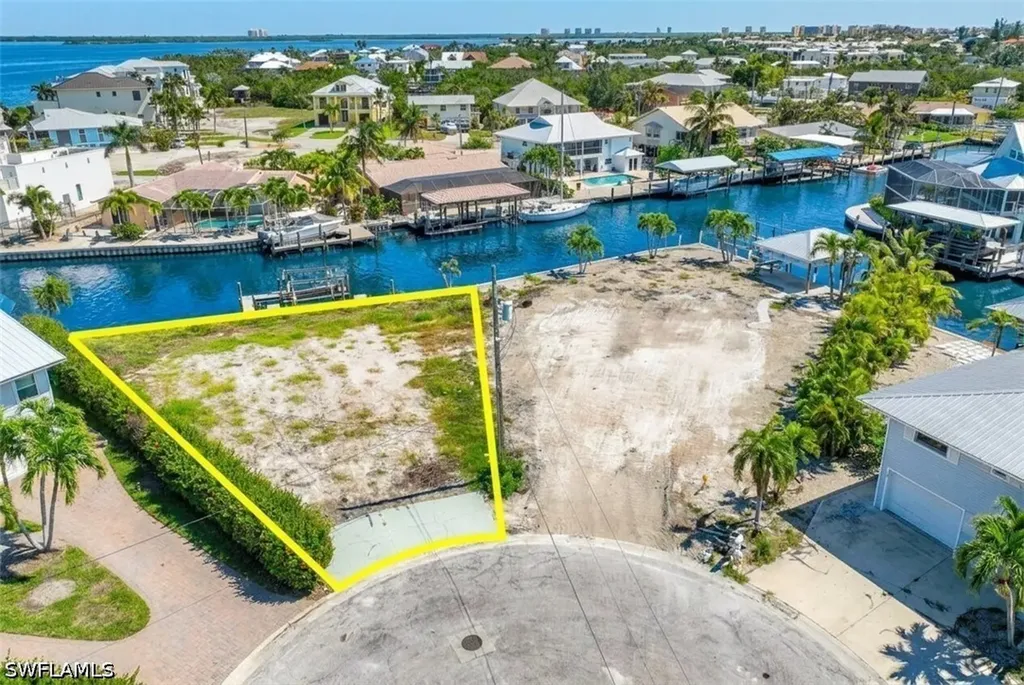 20 Avenida Carita Fort Myers Beach FL 33931
