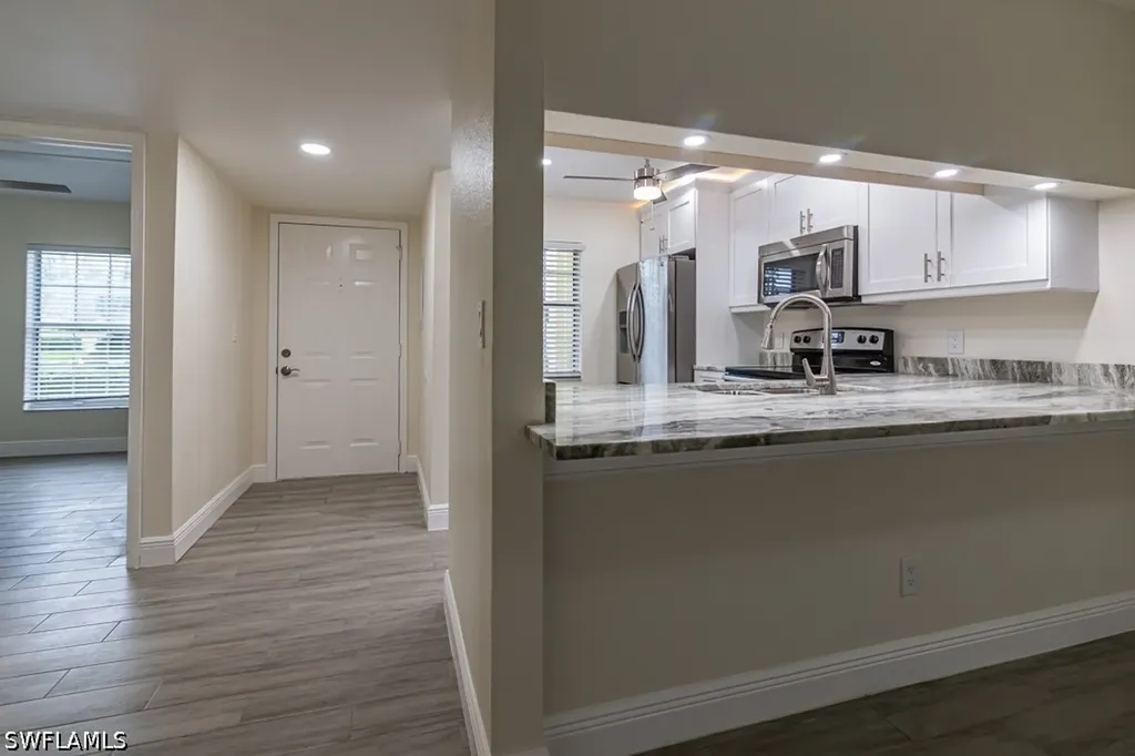 2562 Kings Lake Boulevard Naples FL 34112